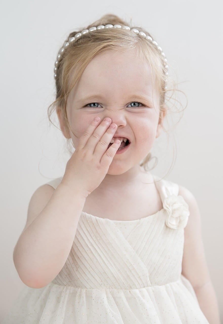 toddler, girl, laugh-2675884.jpg