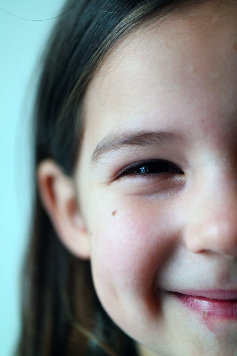 girl, kid, facial-609630.jpg